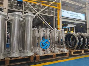 Stainless steel metal hose used in chemical industry for flexible piping, corrosion resistance, and high-pressure fluid transfer applications.